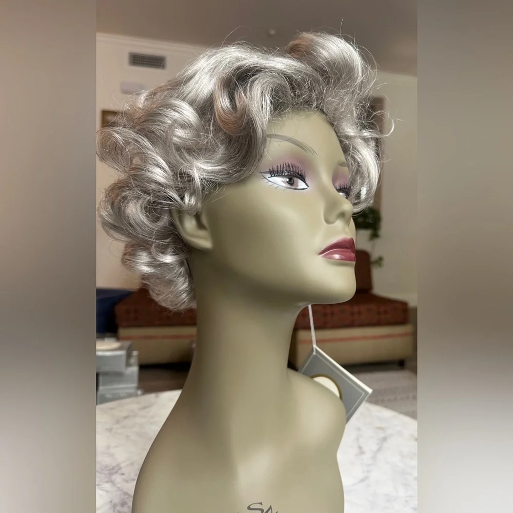 Rare Vintage Rene Of Paris Wig‎ #444 Madame Color #56.
